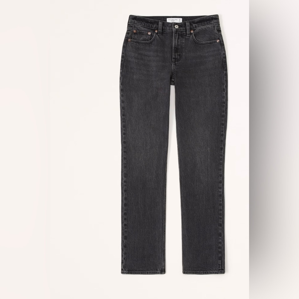 Abercrombie & Fitch Curve Love Mid Rise 90s Straight